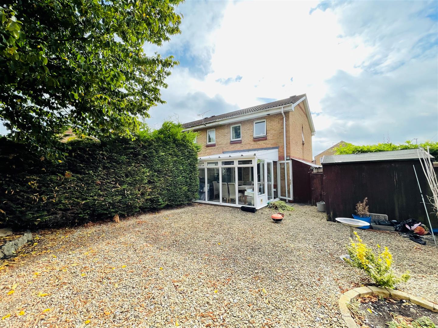 Weavers Croft, Melksham Lock and Key